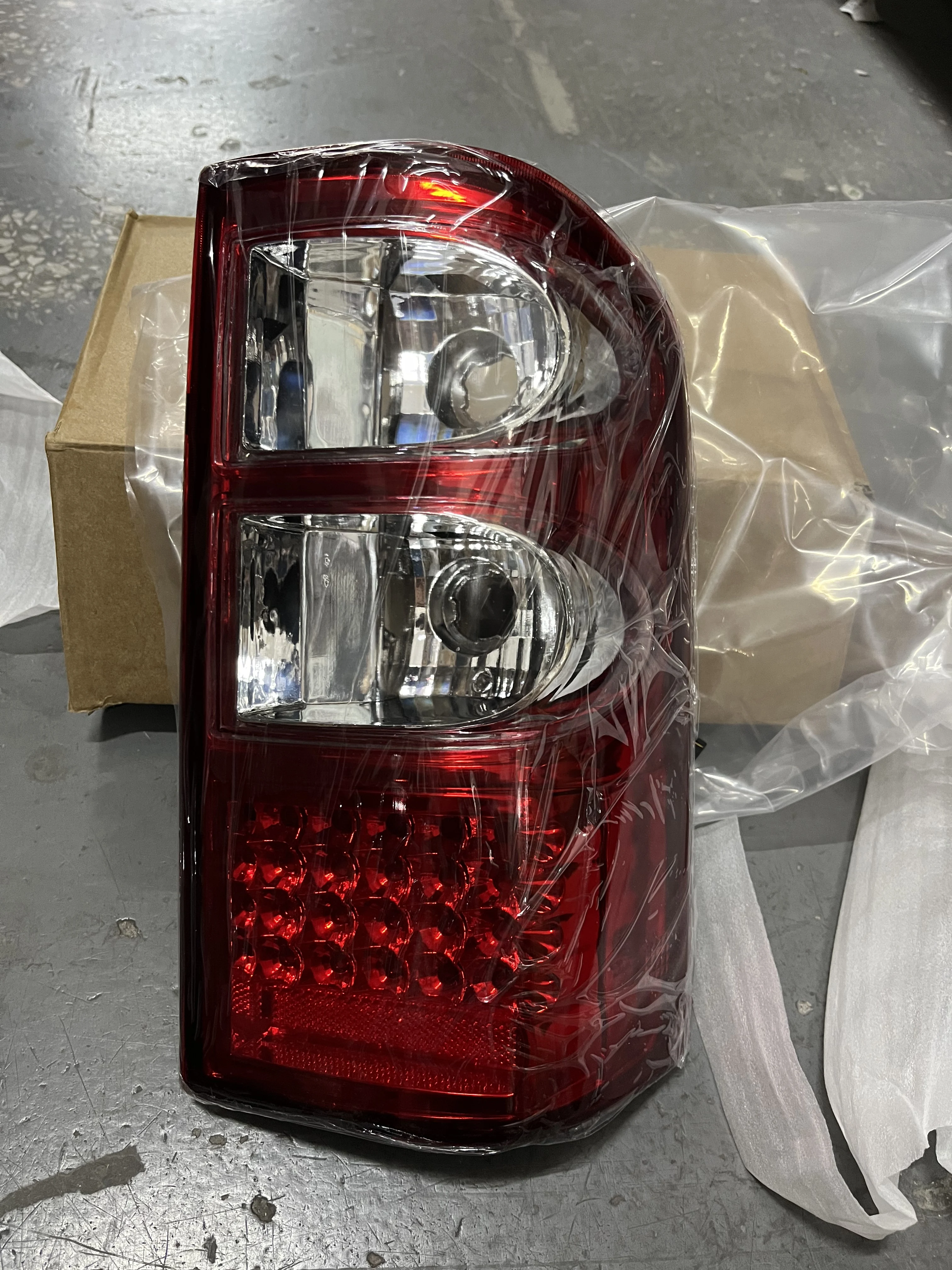 

For Nissan Patrol Y61 1997-2004 Rear Light LED Automobile Tail Turn Signal Lamp Warning Stop Brake Fog Lights Car Accesories