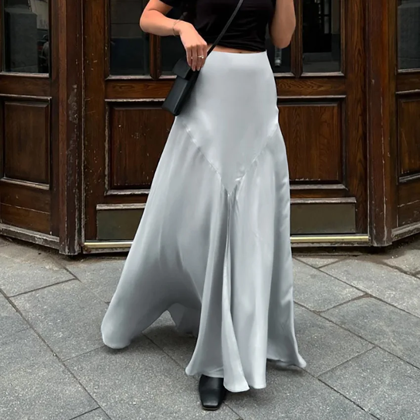 

Элегантная серая атласная юбка миди А-силуэта с высокой талией и разрезом для женщин: Модная юбка сезона осень-зима 2026