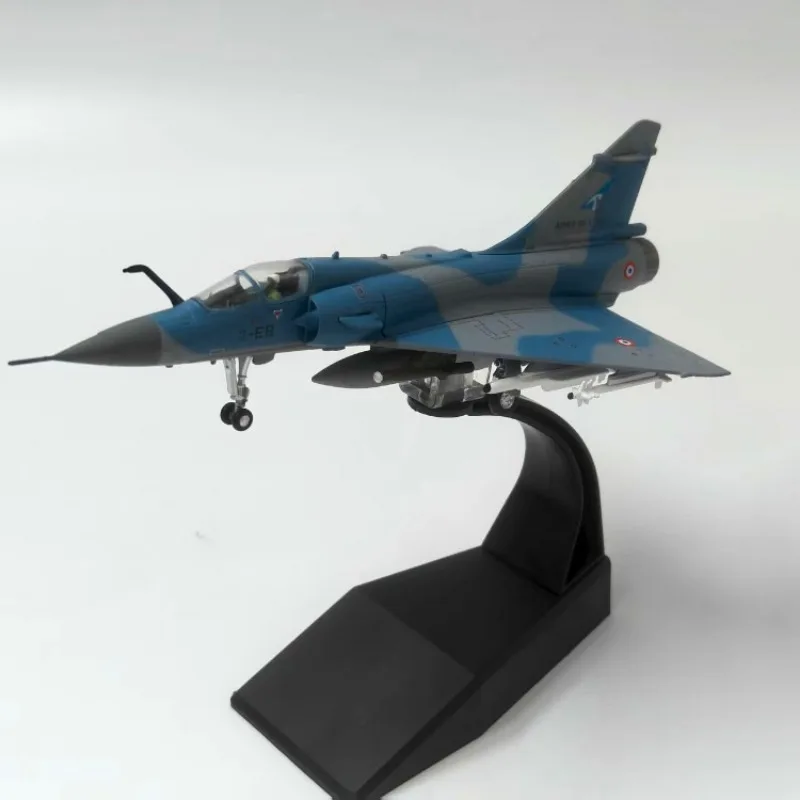 Modello di aereo da caccia militare in lega simulata Aereo simulato Collezione di modelli di fascia alta Ornamenti Nuovo di zecca con confezione