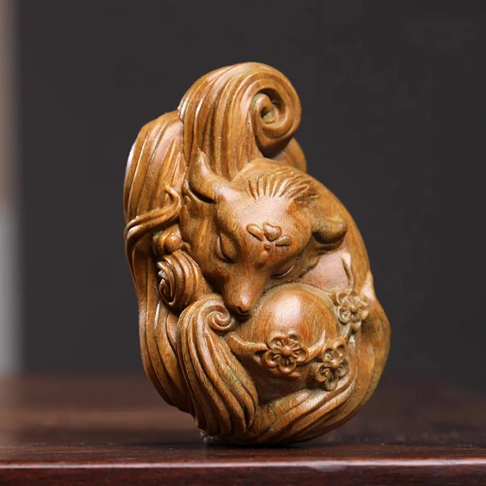 JW121- 6 CM Nine-tailed Fox  Green Sandalwood Sculpture Lovely Animal Figurine Mini Statue Car Bag Pendant Hanging Lucky Netsuke