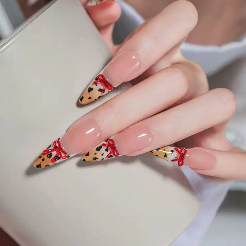 50 قطعة النبيذ الأحمر الراتنج القوس مسمار سحر السائبة مزيج حجم ثلاثية الأبعاد الشريط Bowkont البسيطة Kawaii مسمار الفن اكسسوارات DIY بها بنفسك لطيف الأظافر الزينة