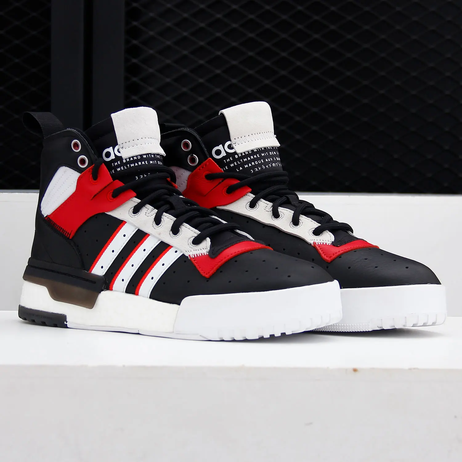 

Adidas Authentic Classic Кроссовки унисекс с тремя полосками RIVALRY RM EH2181