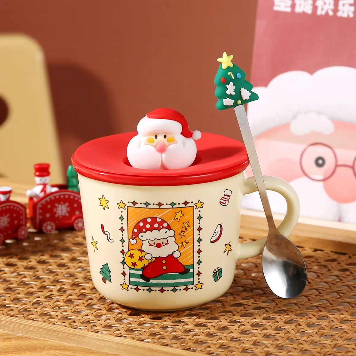 

High Value Santa Claus Ceramic Mug with Lid Spoon, Christmas Gift Tea Cup,Creative Milk Coffee Mugs,Cute Water Cup with Gift Box
