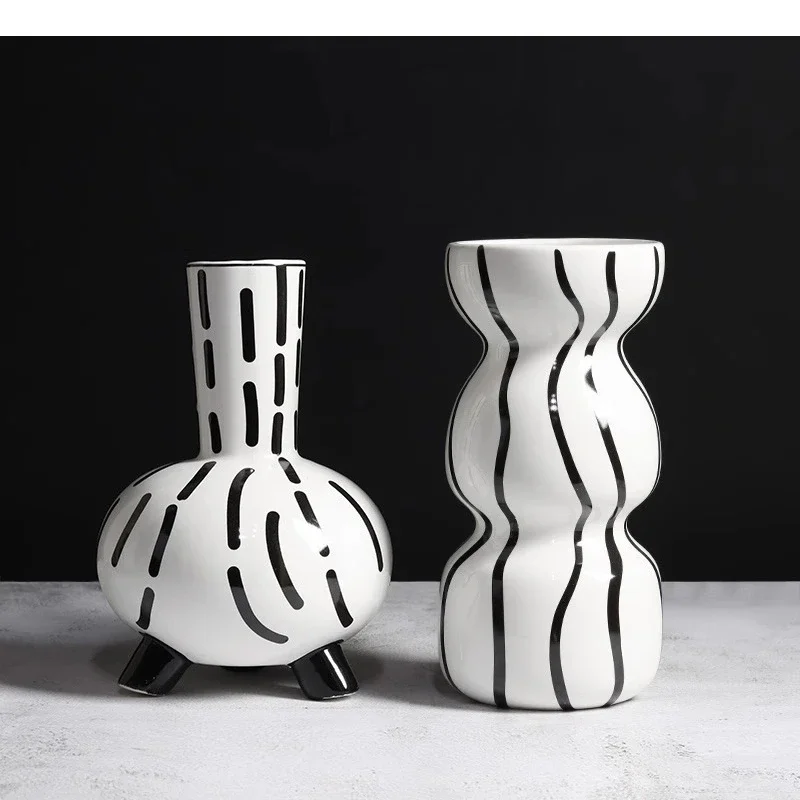 Black and White Striped Ceramic Vase Tabletop Flower Ware Ornaments Arrangement Living Room Aesthetic Decor