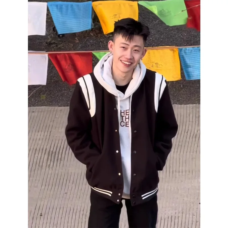 

American Hiphop Baseball Jaet Men's Autumn Winter oulder Pad ort Coat Color Blo Design CleanFit Outerwear for Teens