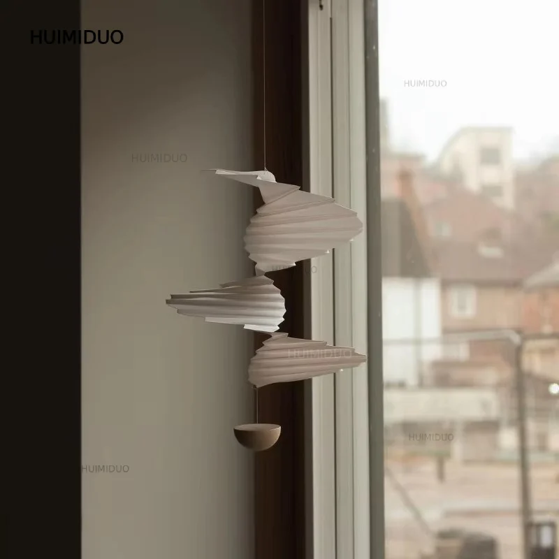 Simple Dynamic Levitation Hanging Decorations Modern Creative Airflow Balance Crafts European Style Entrance Hall Home Decor