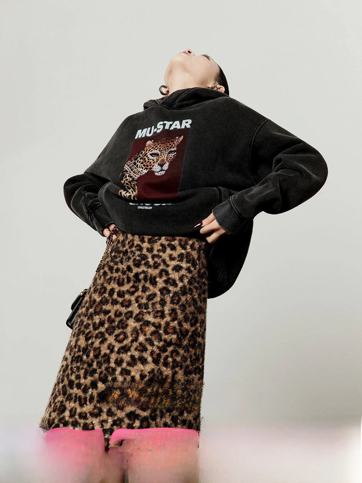 

Женская толстовка с капюшоном и леопардовым принтом Diamond, на флисовой подкладке, весна 2026, новая модель, повседневная, с длинными рукавами