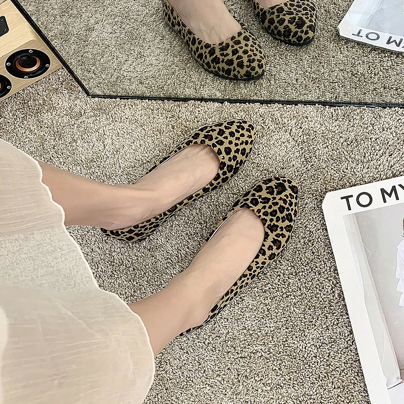 new ladyshoes fashionable contrasting colors leopard print women's single flat work shoes 7311