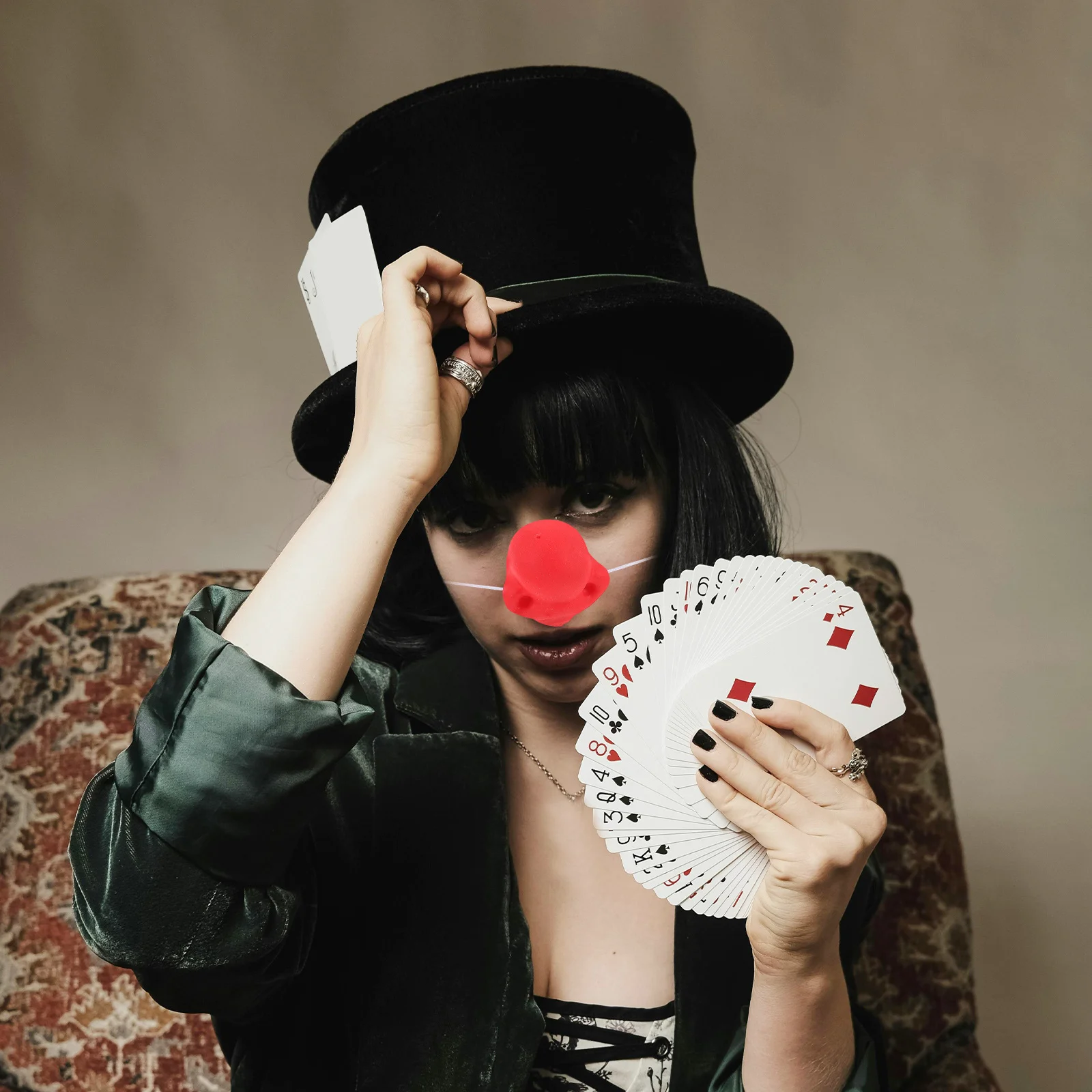 10 szt. Czerwony Nos Klauna Elastyczny Pasujący do Stroju na Imprezę Cosplay Akcesoria do Kostiumów na Motyw Cyrkowy Akcesoria dla Klauna na Występy