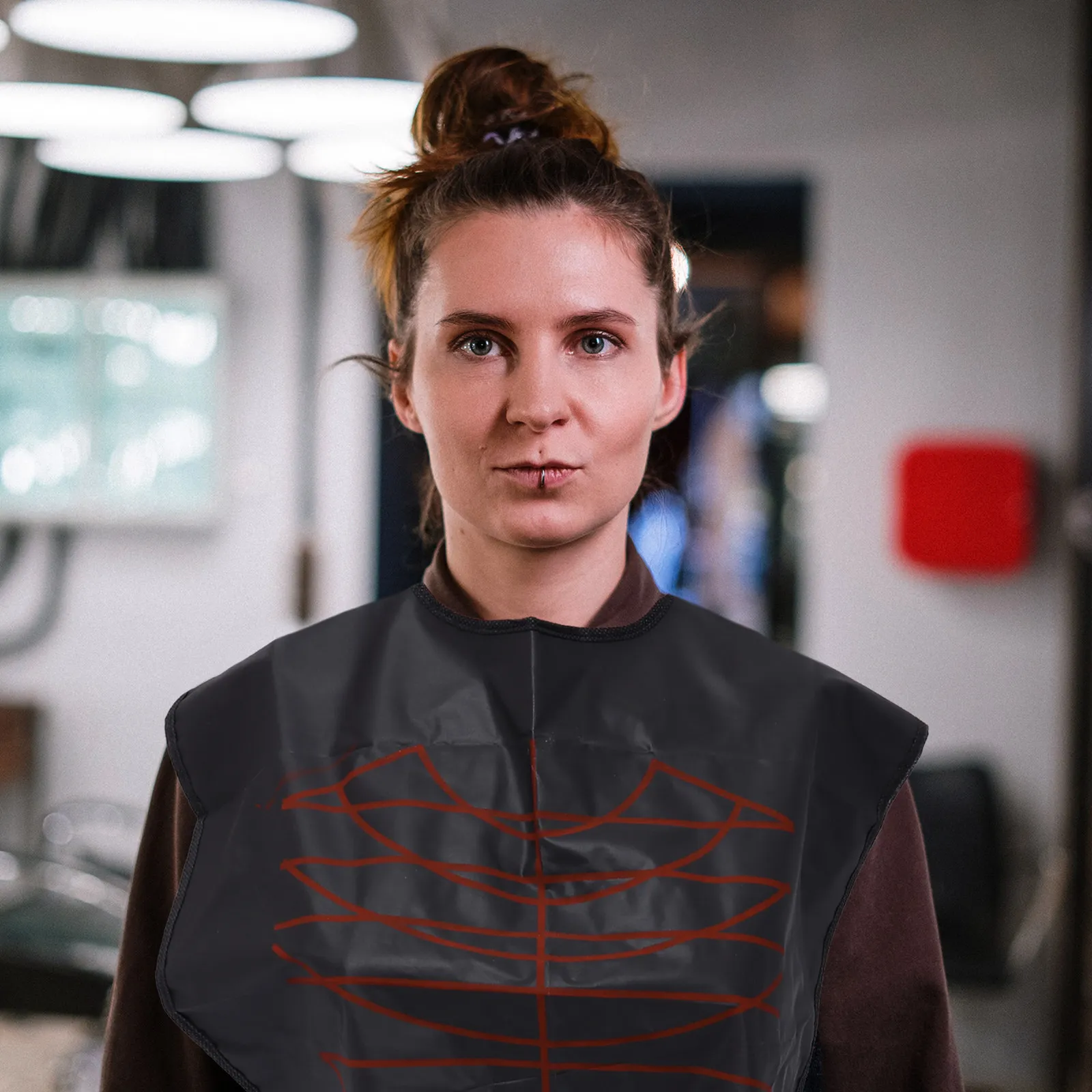 

1Set Hair Dye Kit Complete Hair Coloring Set with Dyeing Bowl Comb Brush Hairdressing Shawl for Beginners Professionals Home