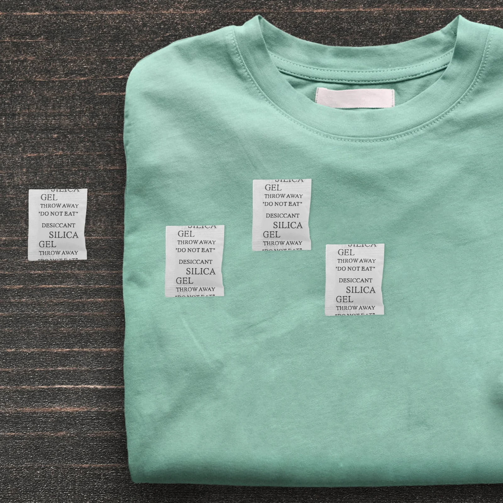 

100Pcs Silica Gel Packets Moisture Absorbers for Food Storage Closet Jewelry Shoe Safe Reusable Deodorizer Moisture