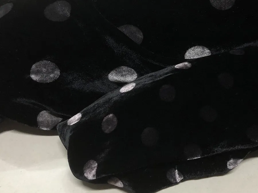 Designer Cloth Silk Velvet Black Bottom Silver Gray 1.5/2.5cm Polka Dot Dots Silk Warp-Knitted Velvet Fabric Cheongsam