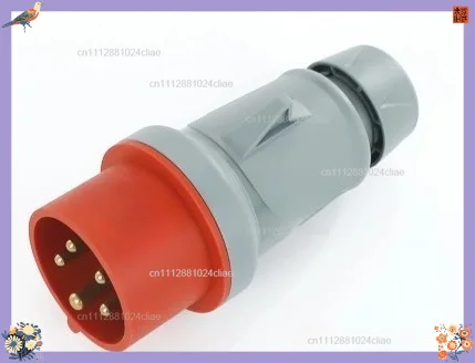 Socket waterproof plug 5-pin 16A plug TYP 3