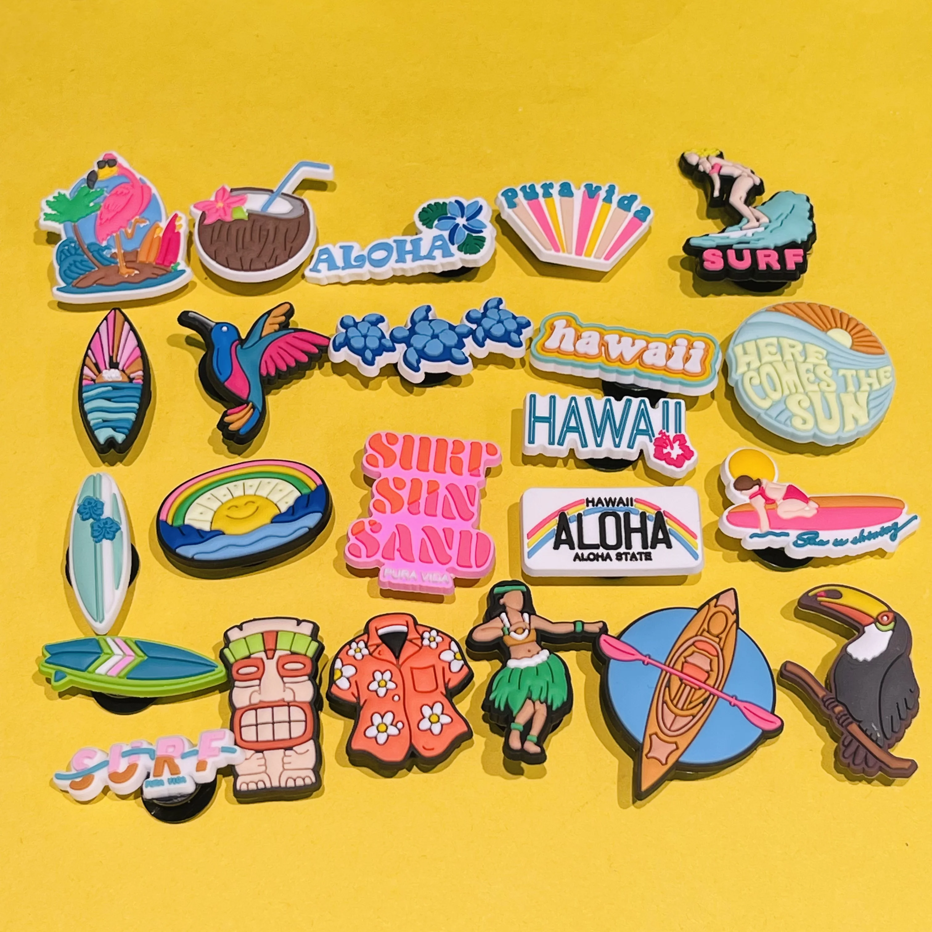 New 1pcs Hawaii Aloha Turtle Flame Bird Coconut Boat Sun Sand Surf PVC Shoe Charms For Clogs Pins Sandals Shoes Decoration Gift