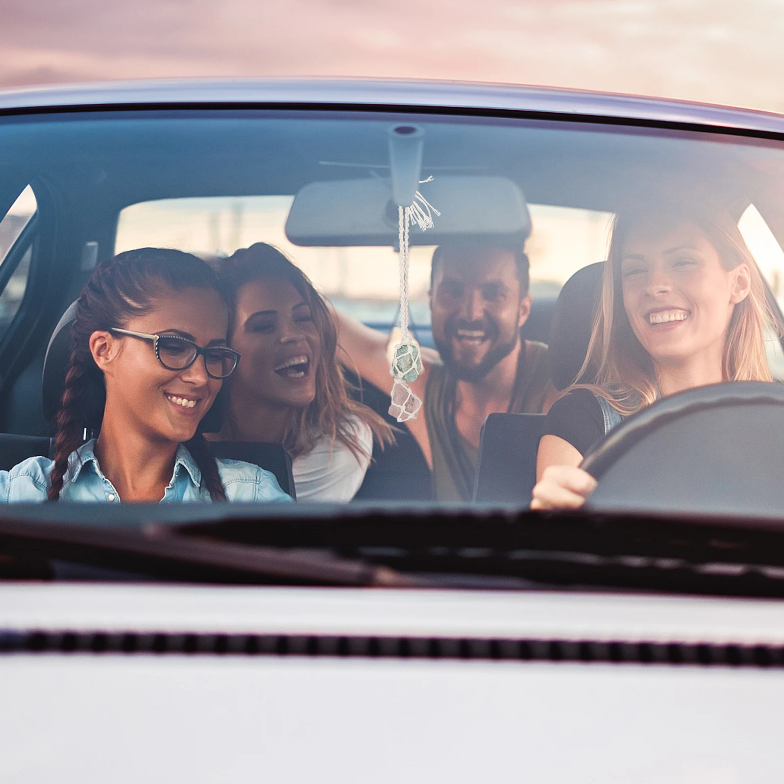 

Car Crystal Woven Hanging Decor Keychain Lightweight Portable Vehicle Ornament Fashion Accessory Gift Air Freshener Decorative