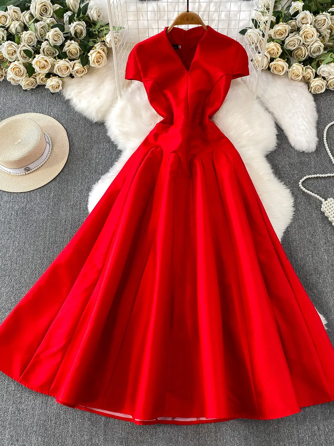 

Women’s Luxury V Neck Bishop Sleeve Maxi Dress Niche Full Flare Silhouette Formal Evening Gown