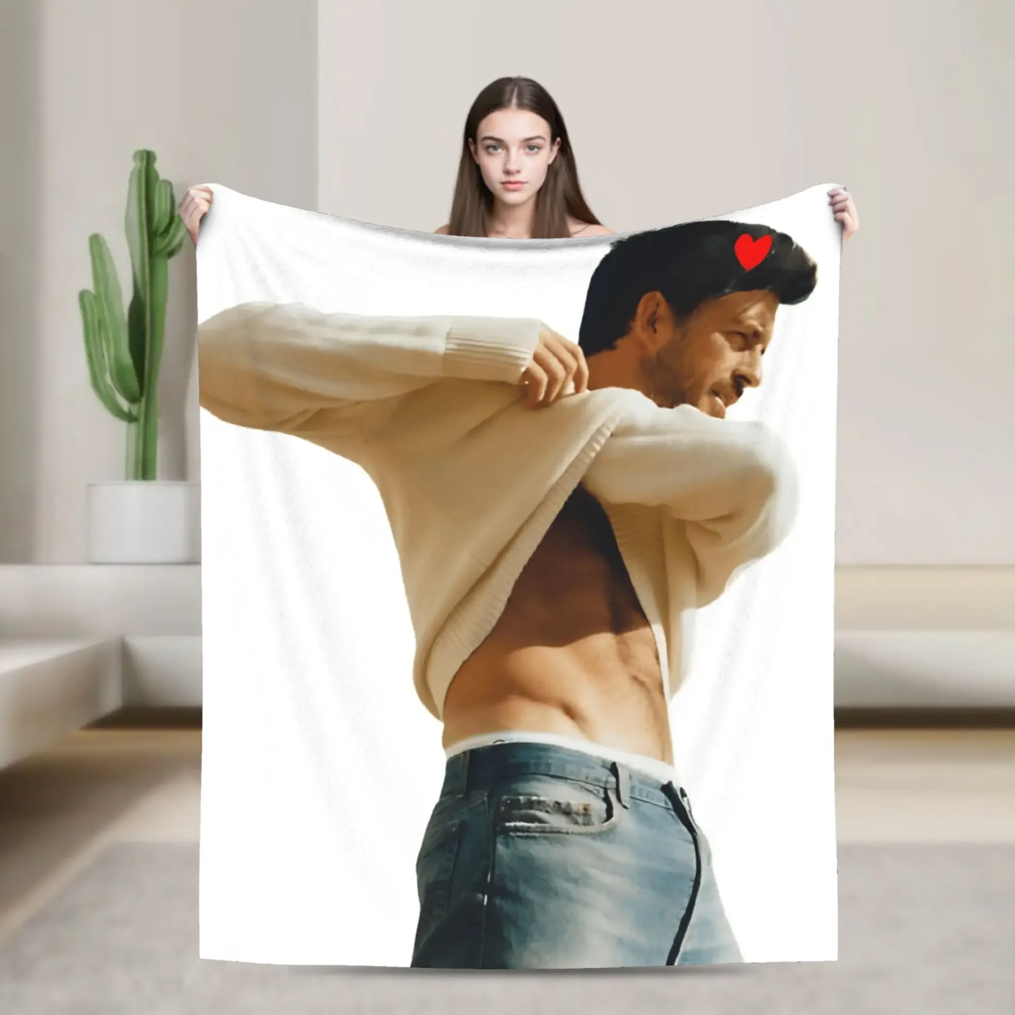 

Плед Jonathan Bailey: Мягкое и теплое фланнелевое одеяло для дивана, кресла, кровати, путешествий, самолета, с забавным дизайном, для дома и улицы