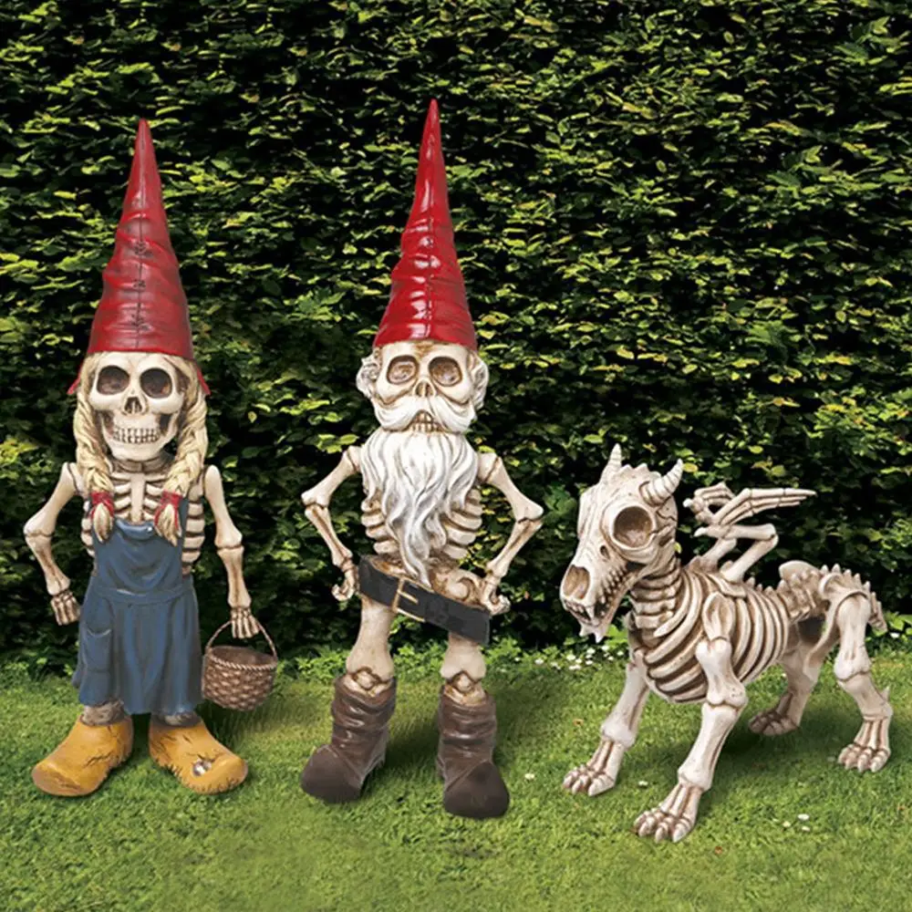 Horror Yard Art Animal Toys Gnome Dog Skeleton Gnome Halloween Garden Statue