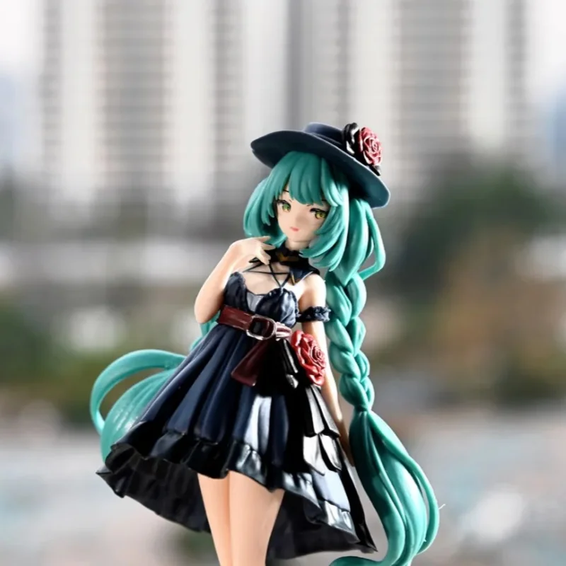 Hatsune Miku Figure Hatsune Miku Chocolate Pastry Chef Figure Collection Luminasta Series Ko Model Toy Gift Customized view 2