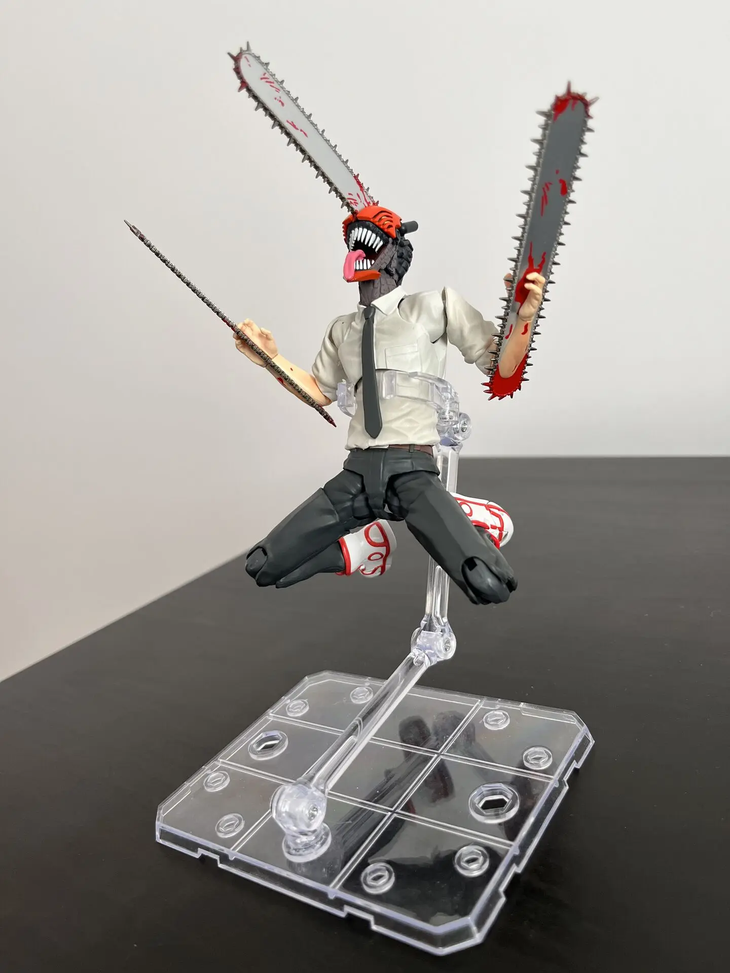Bandai 15cm anime motosserra homem figura em pé denji shf aciton figura substituição rosto mão modelo brinquedo boneca coleção presente pvc