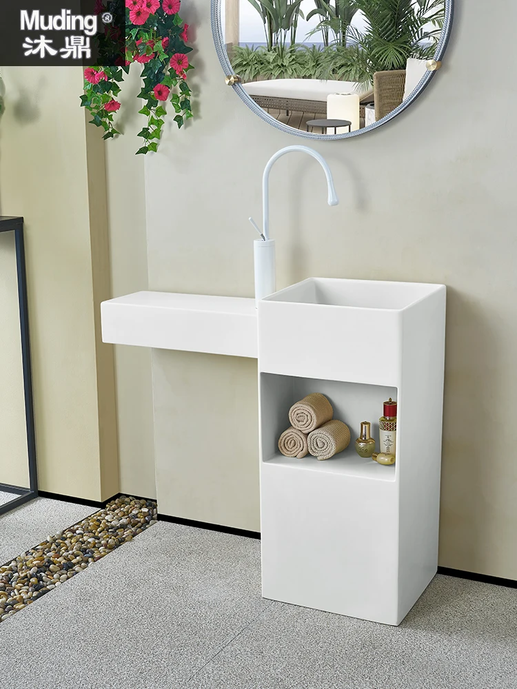 Cline Kunststein Waschbecken integriert Boden stehende Creme Wind