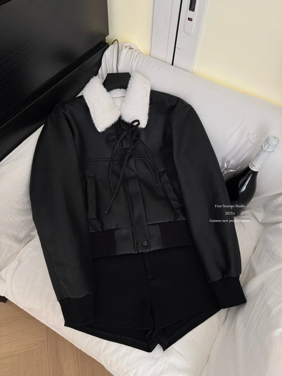 Giacca corta in lana d'agnello da donna invernale Capispalla retrò americano Cappotto in ecopelle PU Y2k Moda coreana Design anni 2000 Spessore Nuovo