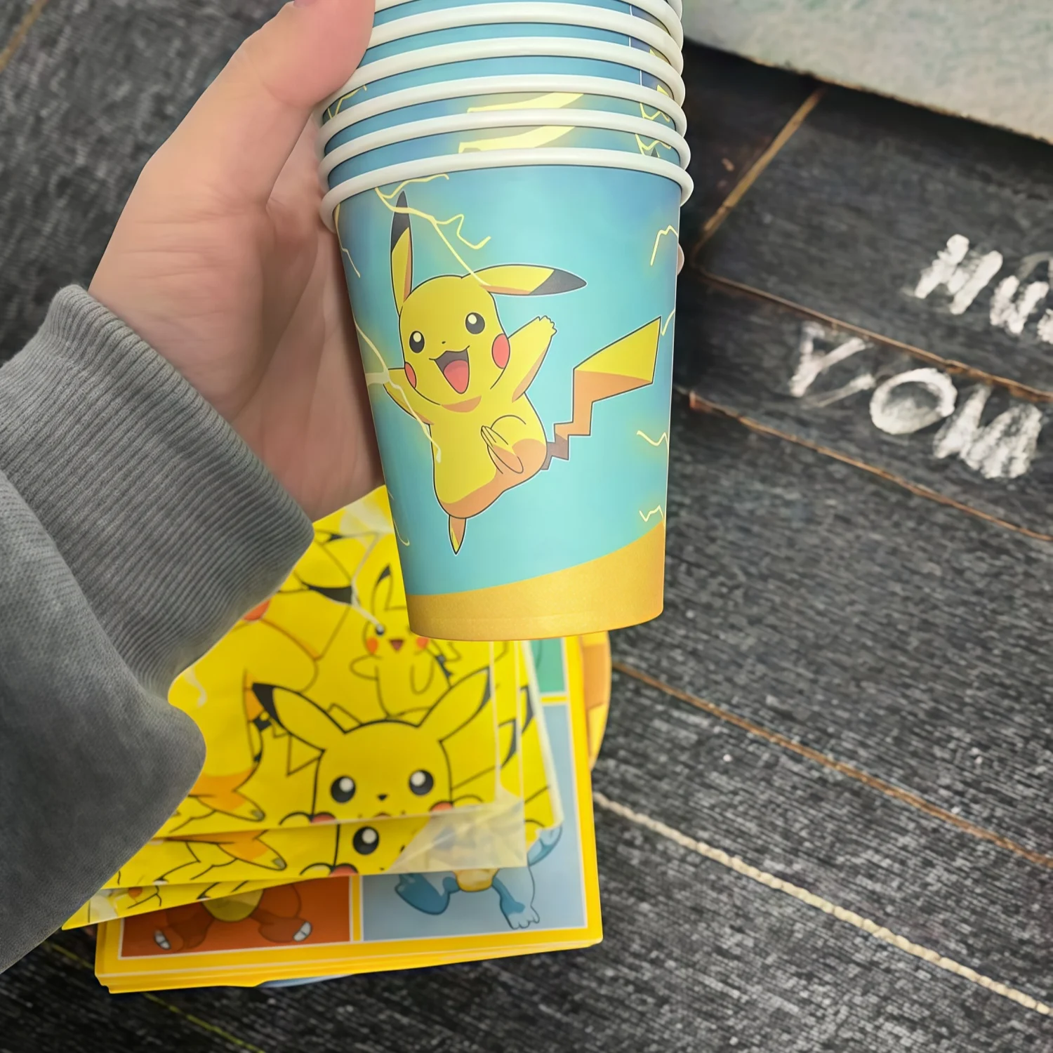 البوكيمون حفلة عيد ميلاد الديكور أدوات المائدة البوكيمون خلفية مفرش المائدة كأس لوحة كعكة توبر استحمام الطفل بيكاتشو حفلة الحسنات #5