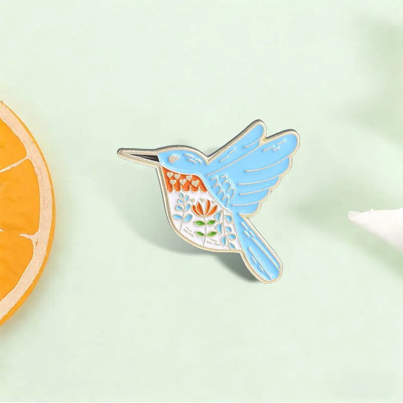 Cartoon Floral Hummingbird Enamel Pin Flying Bird Animal Vintage Folk Art Freedom Lucky Symbol Brooch Lapel Badge Jewelry Gift