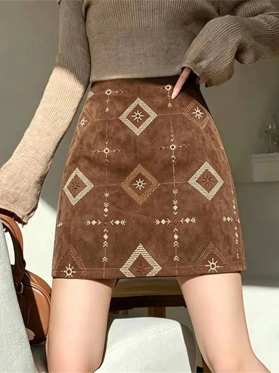 Korean-Style Retro Suede A-Line Mini Skirt for Women Fall/Winter Ethnic-Style Checkered Embroidered Print Jacquard Short Skirt