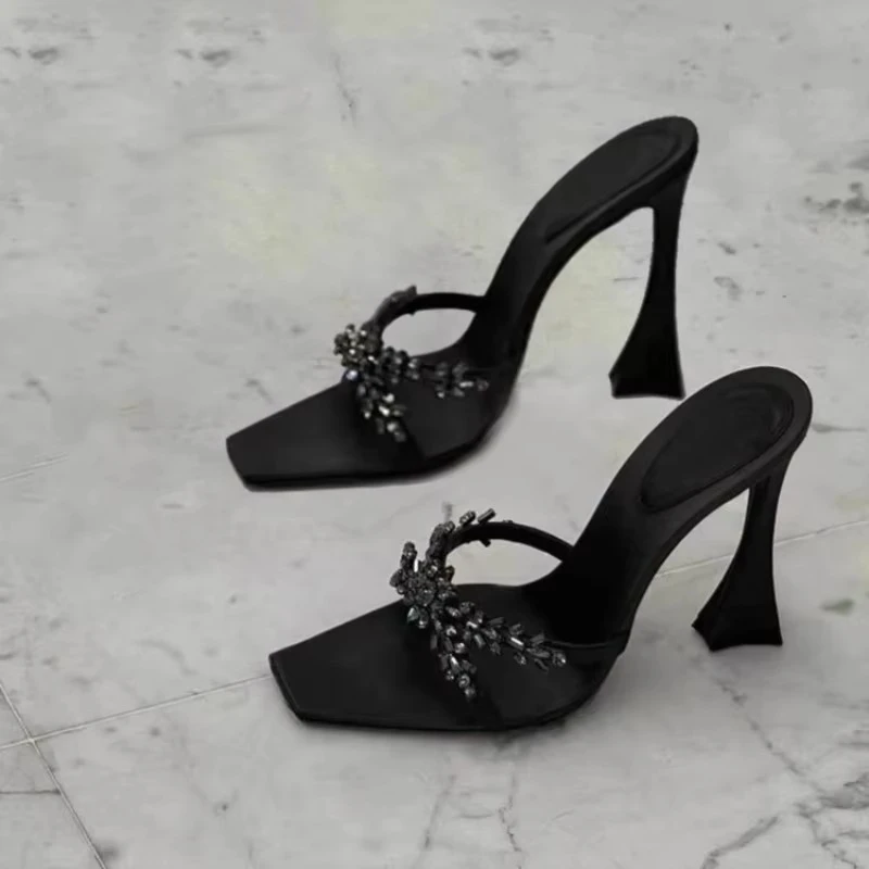 2025 Summer New Square Toe Cross Diamond High Heels Fashionable Ladies Satin Stiletto Sandals Sexy Ladieshigh Heel Sandals