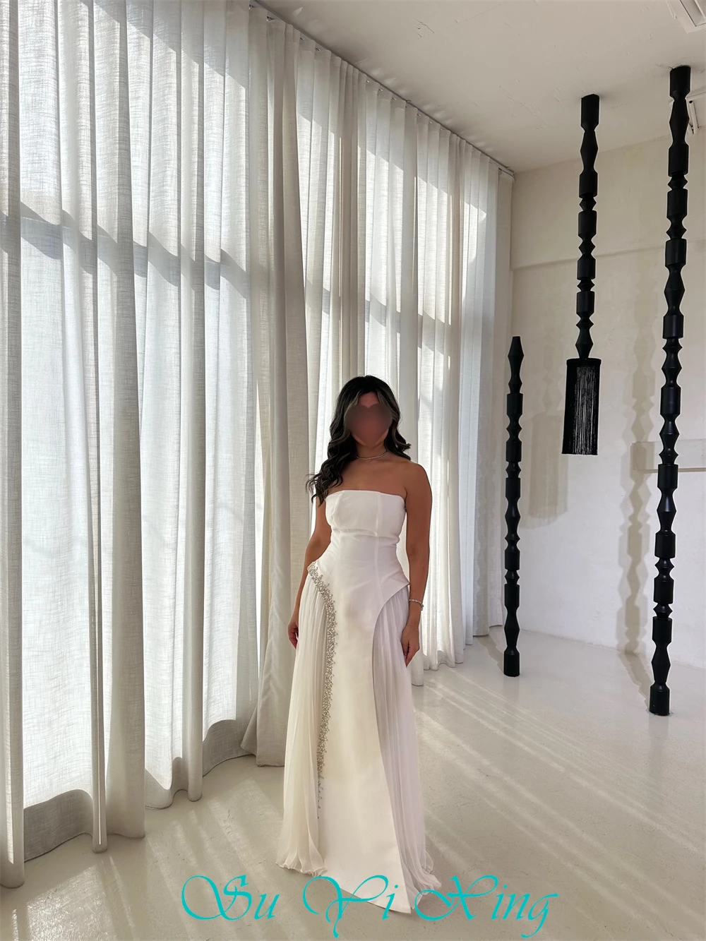 Customized Simple White Chiffon Celebrity Gowns Formal Strapless Sleeveless Evening Dress Elegant Straight Crystal Party Dresses