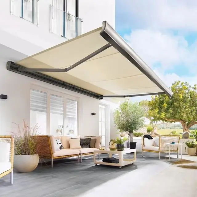 

Direct From Manufacturer Customized Heavy Duty Outdoor Cassette Retractable Awning White Aluminum Frame PVC Sail Patio Space