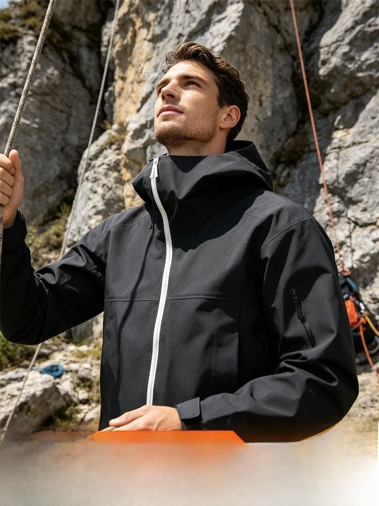 Hardshell Outdoor Jacket Unisex Standard Fit Long Sleeve Zipper Design Full Glued Seams Windproof Waterproof Spring Autumn Ja...