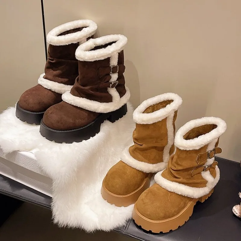 

A New Style of Women's Winter 2025 Thick-soled Snow Boots with Fleece,Warm and Fashionable Mid-top Large-head Cotton Shoes，35-40
