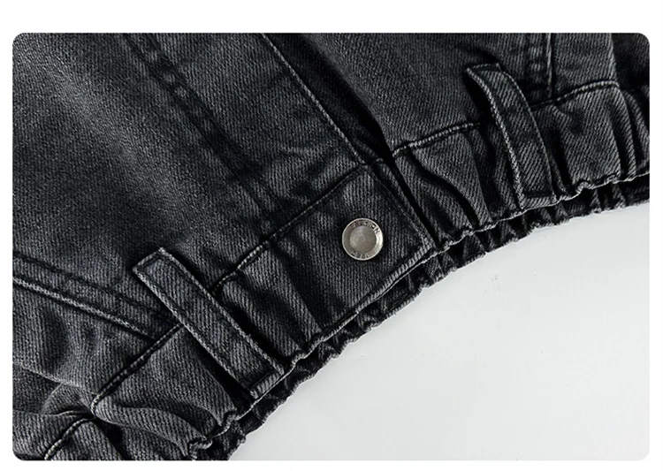 Frühlings- und Herbst-Kinderjeans in Schwarz, lockere gerade Hosen für Jungen, weite Denim-Hosen für Teenager. – Detail 10