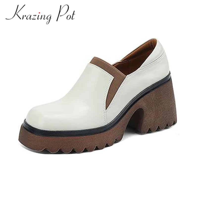 Krazing Pot Full Grain Leather Round Toe Retro Hippie Fashion High Heels Autumn Shoes Casual Platform Catwalk Beauty Lady Pumps