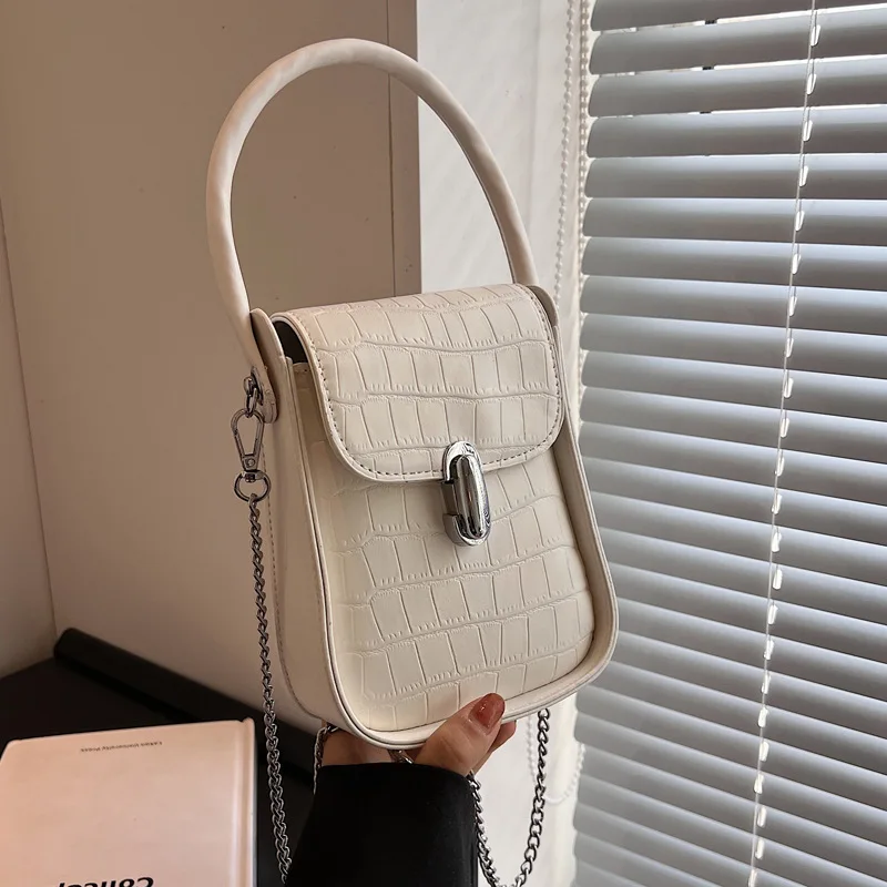 New Shoulder Bag Women's Bag 2023 Summer Fashion Design Chain Crossbody Bag Handbag Square Bag Trend All-match Women Aesthetic