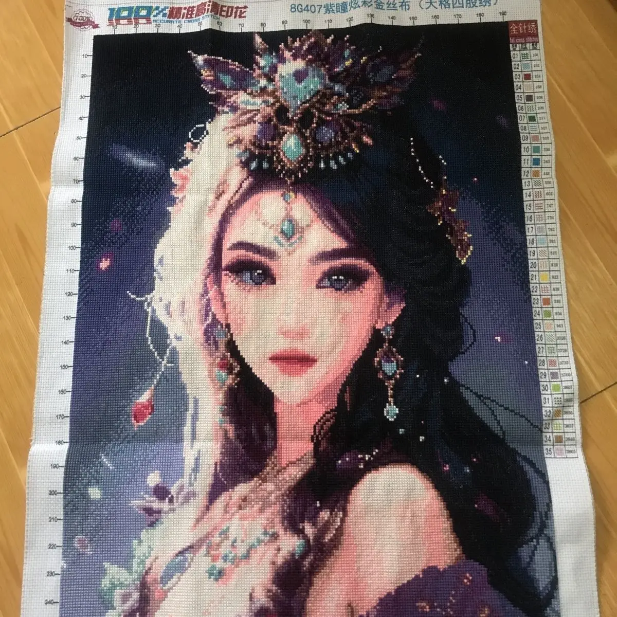 Hot selling cartoon characters, cute cross stitch products, pure handmade embroidery, good car aisle, wealth attracting