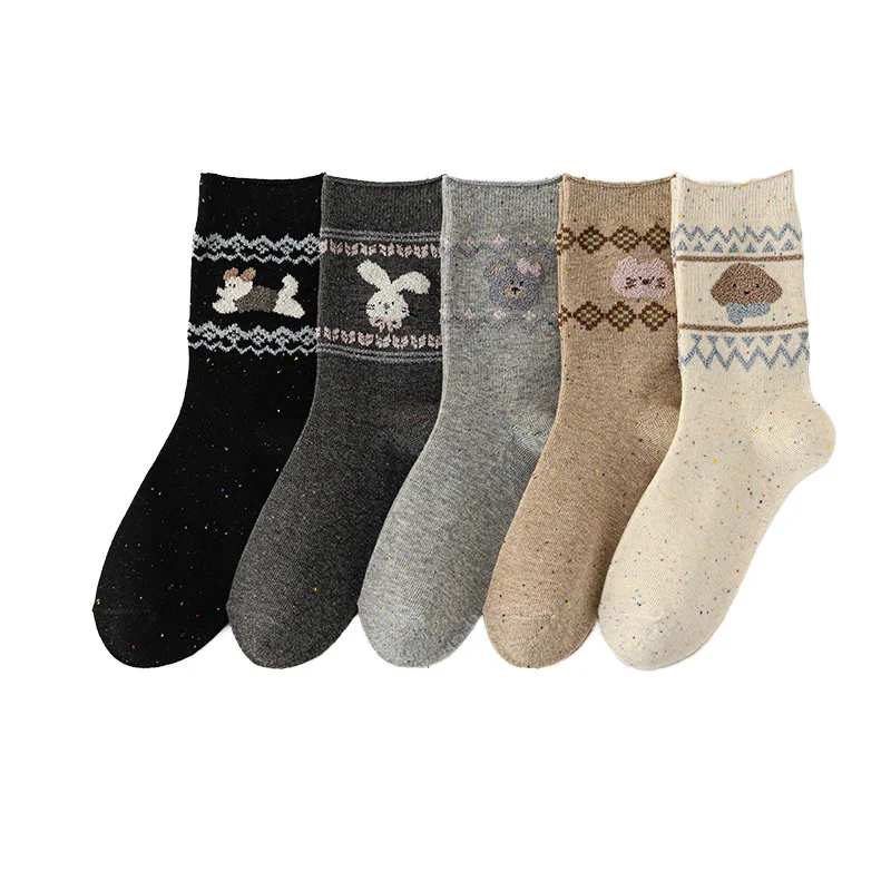 1/5 Paar Damen Herbst Winter neue Cartoon süße Mid-Tube-Socken modische vielseitige Socken lässig bequeme lange Röhrensocken