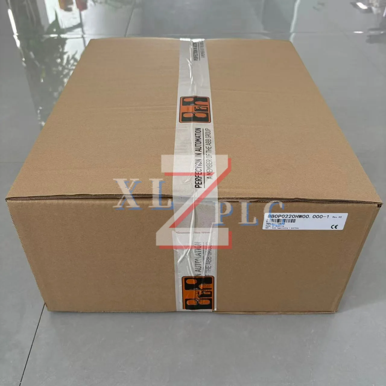 새로운 오리지널 8B0P0220HW00.000-1 서보 드라이브