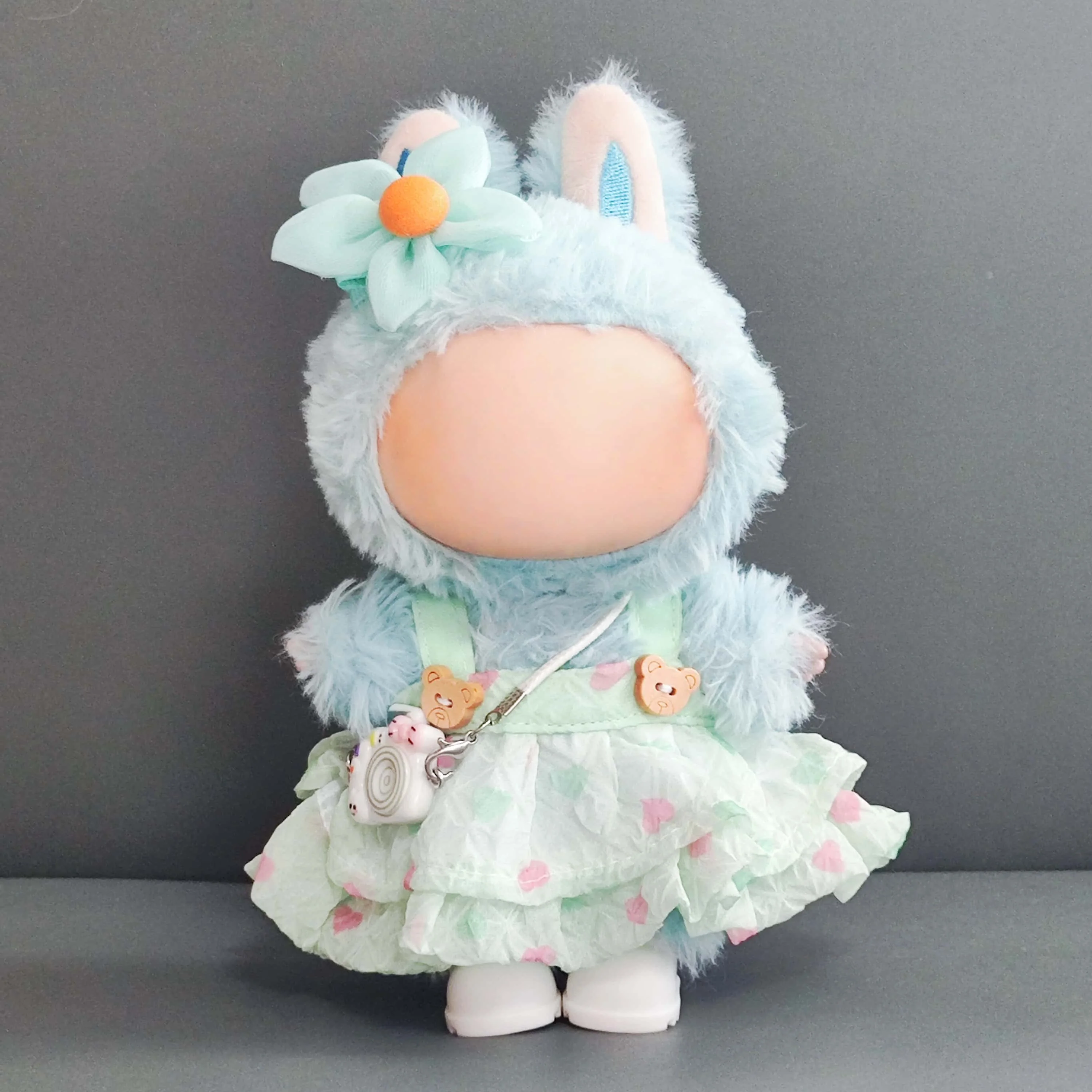 

Labubu doll love dress small skirt 17cm plush doll dress replacement Labubu I II idol doll sitting accessories party