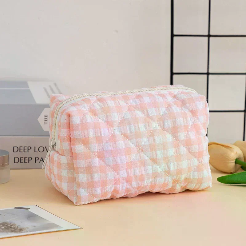 Bow-Knot Travel Por…