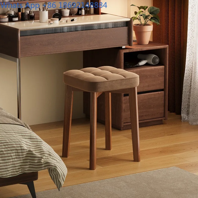 

Solid Wood Makeup Stool for Girls' Bedroom, Home Vanity Table, Nail Art Soft Cushion Stool, Light Luxury High-end