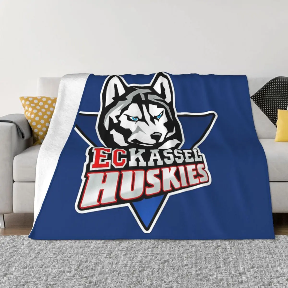 Kassel Huskies A Ultra-Soft Micro Fleece Blanket