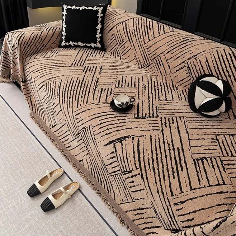 Crisscross Striped Printed Sofa Mat Chenille Tassel Edge Couch Towel Wear Resistant Anti Slip Cat Scratch Resistant Settee Pad