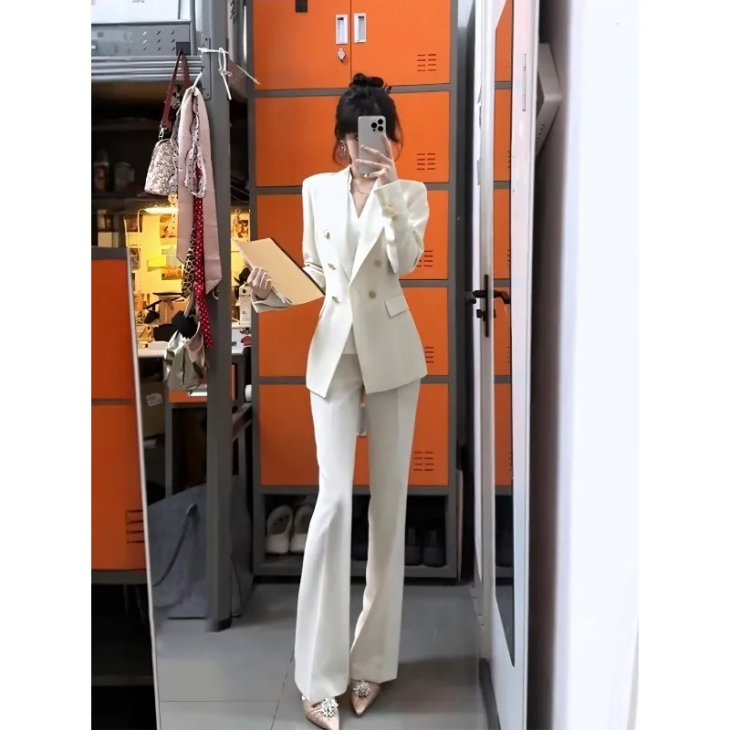 

Women's Clothing This Year's Fashion Beautiful Spring and Autumn New High Fashion White Suit Jacket Pants Two Suits Women Sets
