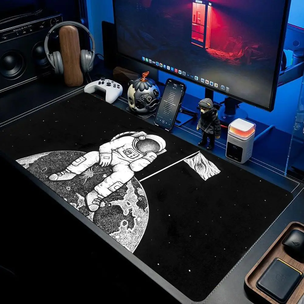 Large Gaming Mouse Pad XXL Astronaut Mouse Pad Large Keyboard Mouse Desk Pad Non-Slip Rubber Gaming Mouse Pad Laptop Desk Mat
