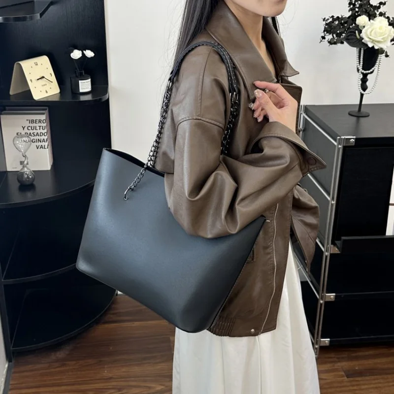 

High-End Unique Vintage Designer Paris Inspired Bag Elegant Handbag With Letter Logo For Women Fashion And Practical