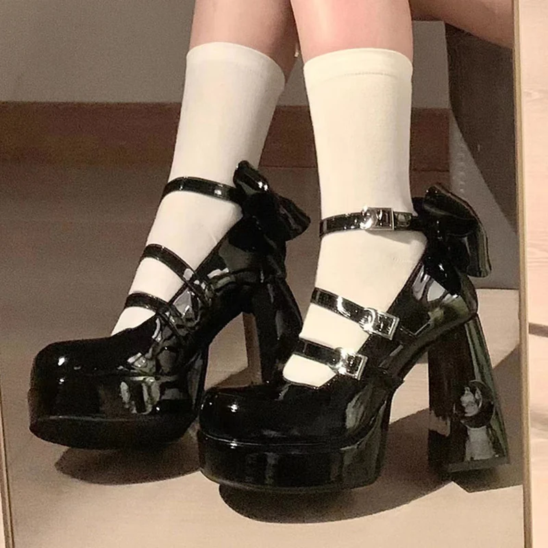 Damskie buty na wysokim obcasie z pompką Punk spersonalizowany projekt grubym obcasem Mary Jane Lolita Y2k grube lakierowane buty Cosplay