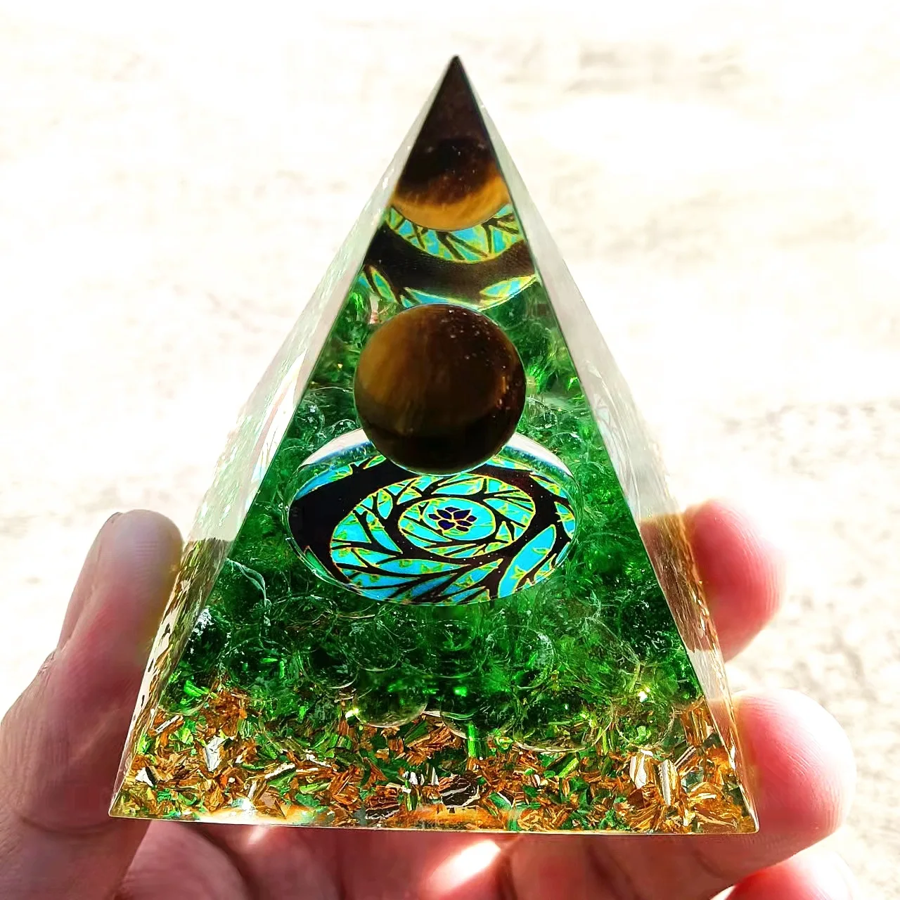 Crystal ball glue dropping pyramid ornament Amethyst gravel resin handicraft home decoration ornament decorations for home